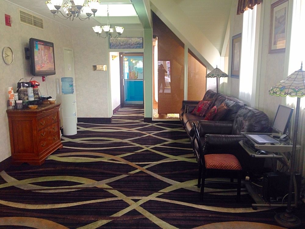 Quality & Near I-480 And I-29 Hotel